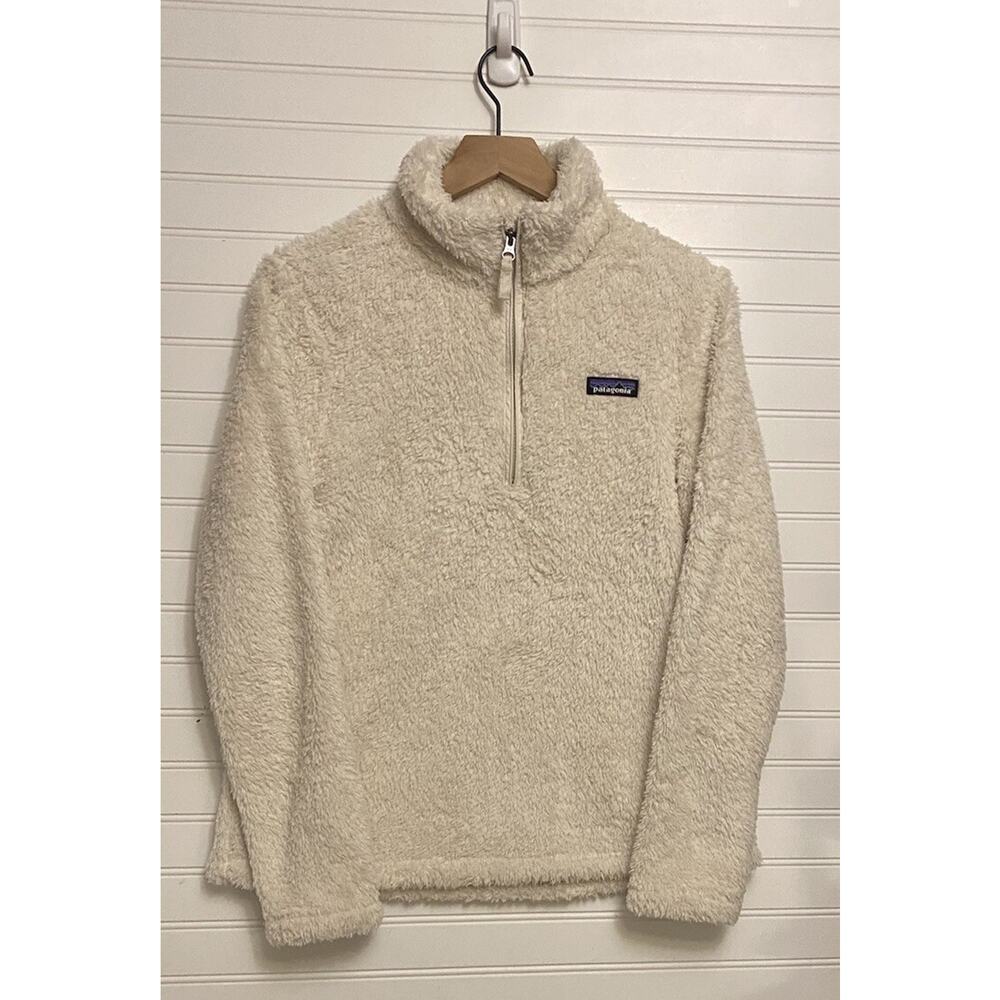 Patagonia Fuzzy 1/4 Zip Pullover Size M Cream Adult Cozy Jacket